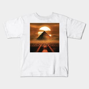 the pyramid Kids T-Shirt